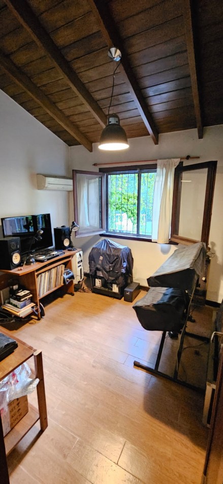 VENTA Chalet 4 ambientes Ciudad Evita.