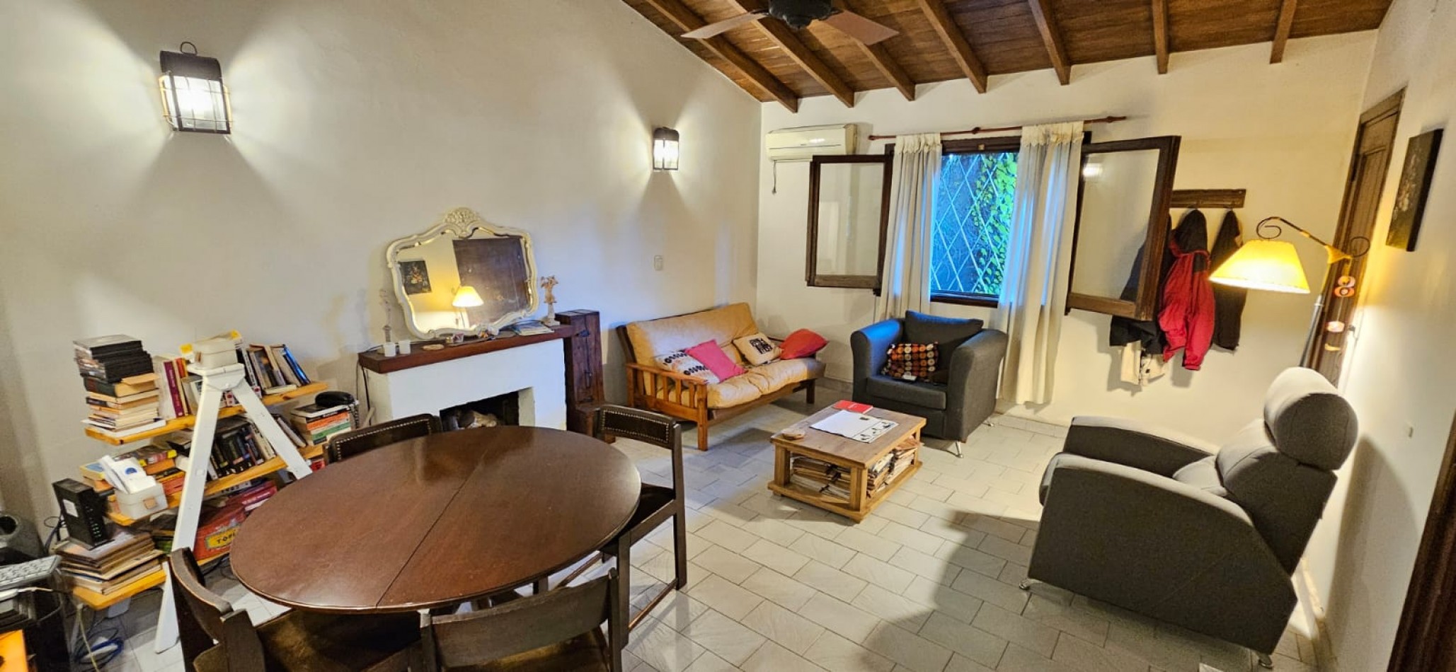 VENTA Chalet 4 ambientes Ciudad Evita.