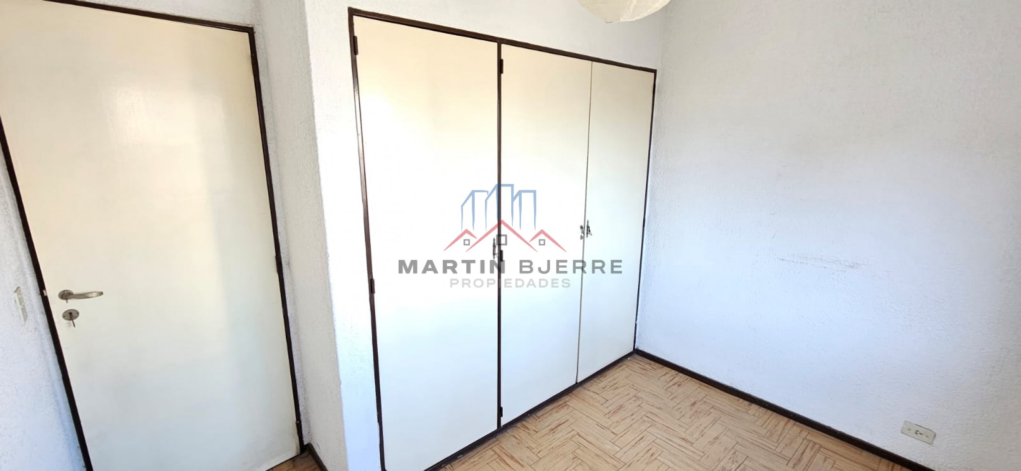 VENTA DEPARTAMENTO 3 AMBIENTES EN MORON