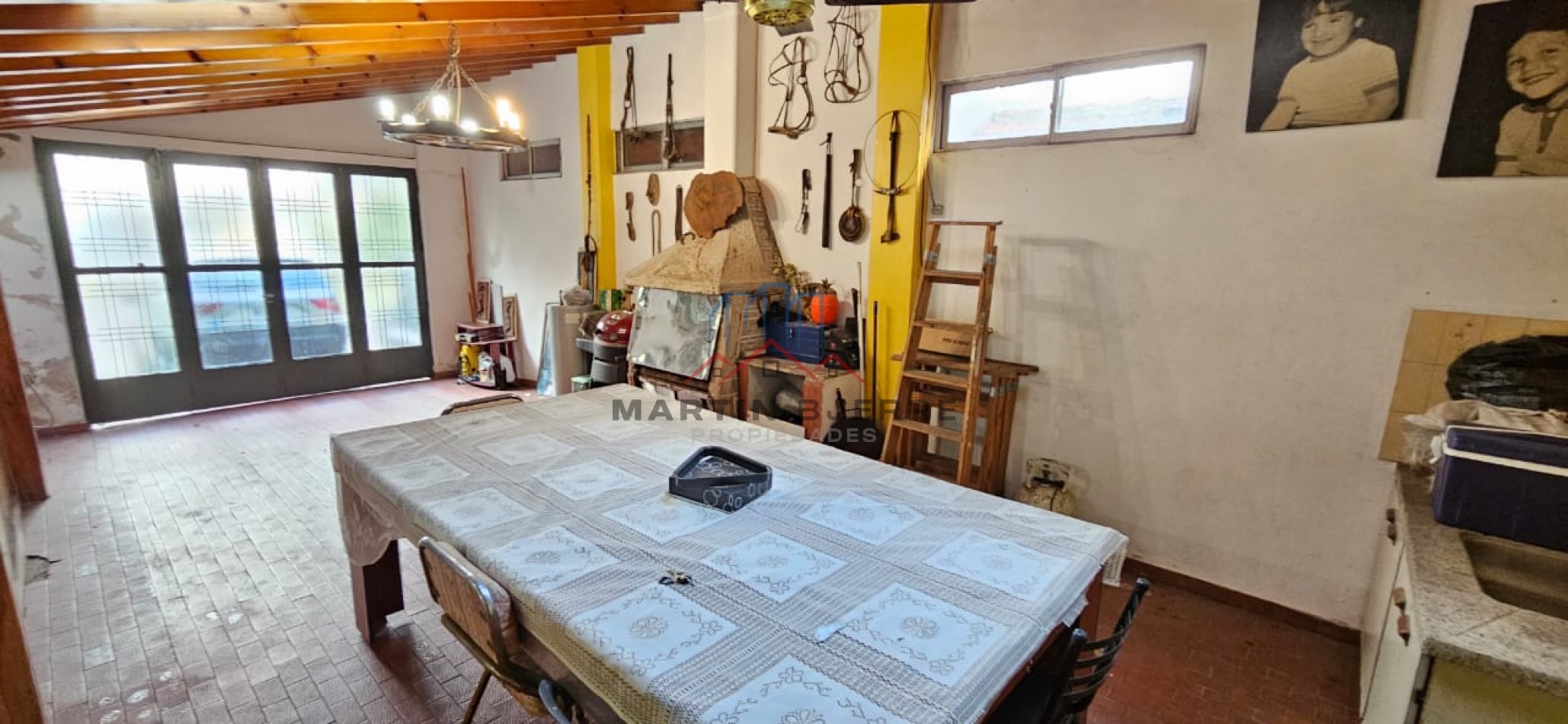 VENTA DEPARTAMENTO 3 AMBIENTES CON QUINCHO. BARRIO ALAS. CIUDAD EVITA. LA MATANZA