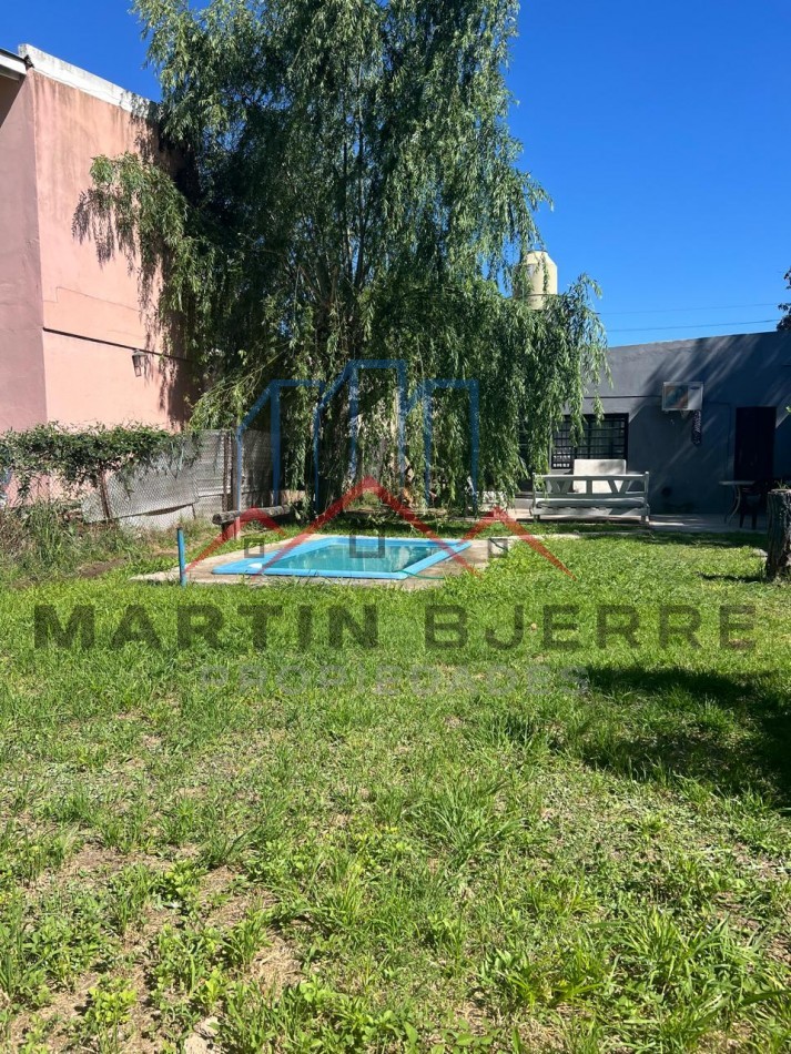 Venta Casa 3 ambientes con Lote en Aldo Bonzi