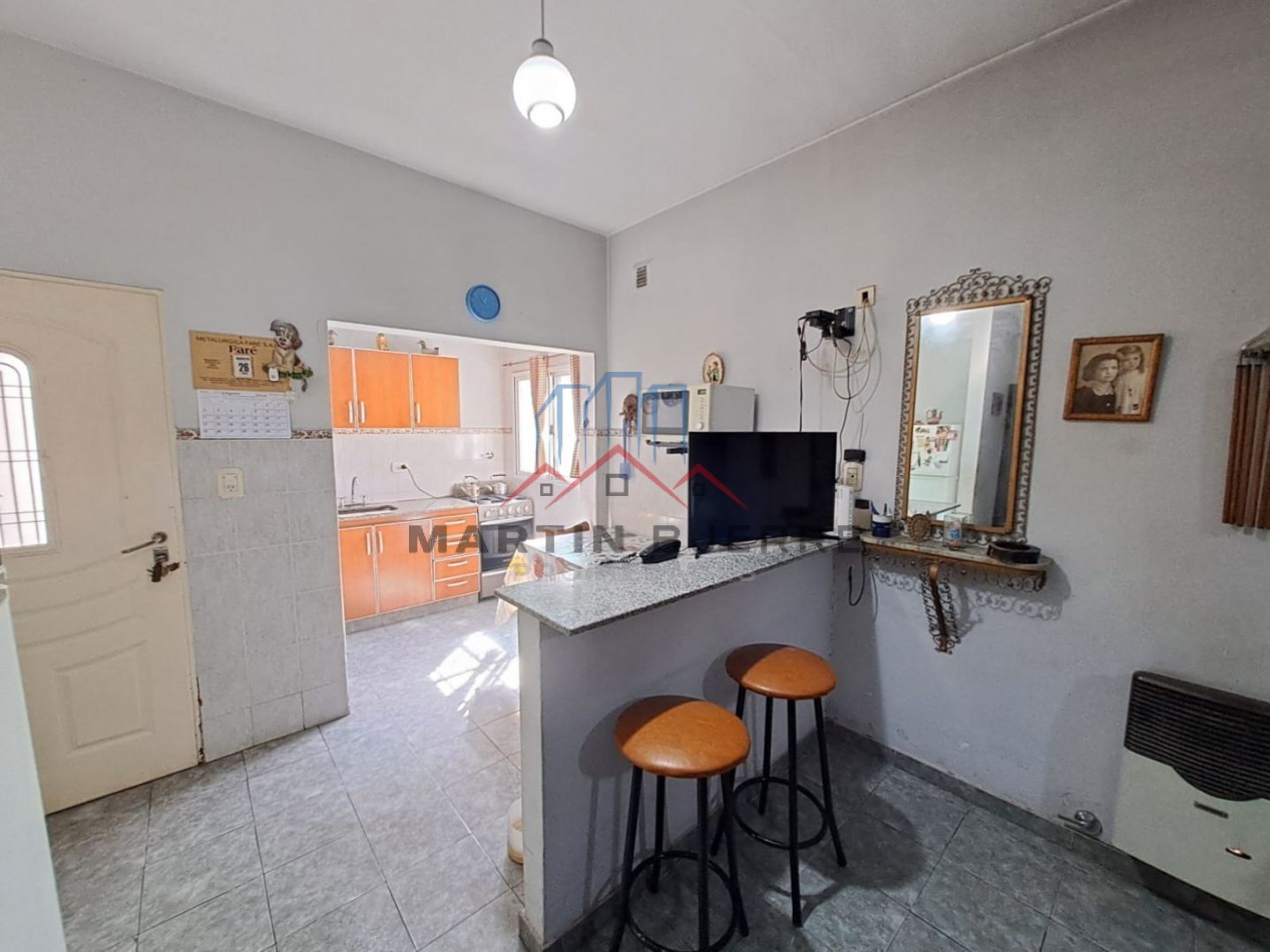 VENTA DE CASA DE 3 AMBIENTES CON DEPARTAMENTO DE 4 AMBIENTES, LA TABLADA, LA MATANZA