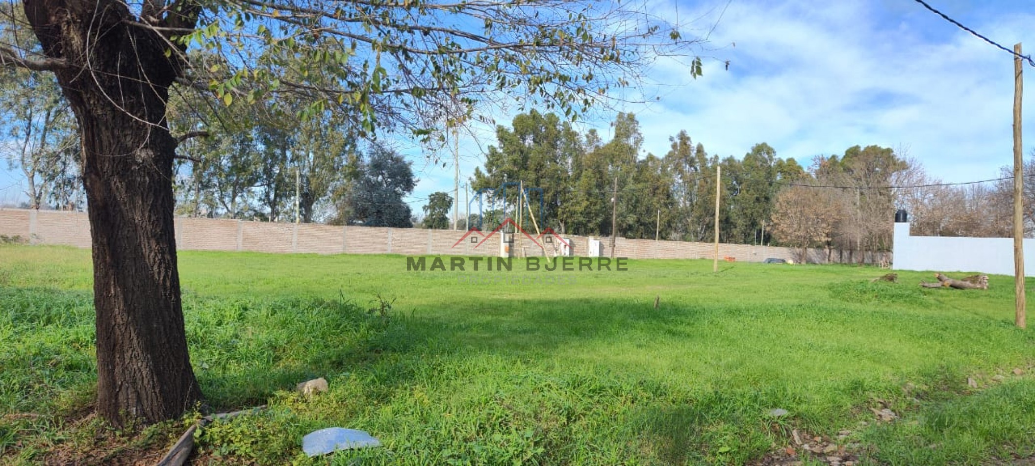 VENTA LOTE EN BARRIO LOS FRESNOS. VIRREY DEL PINO. LA MATANZA.