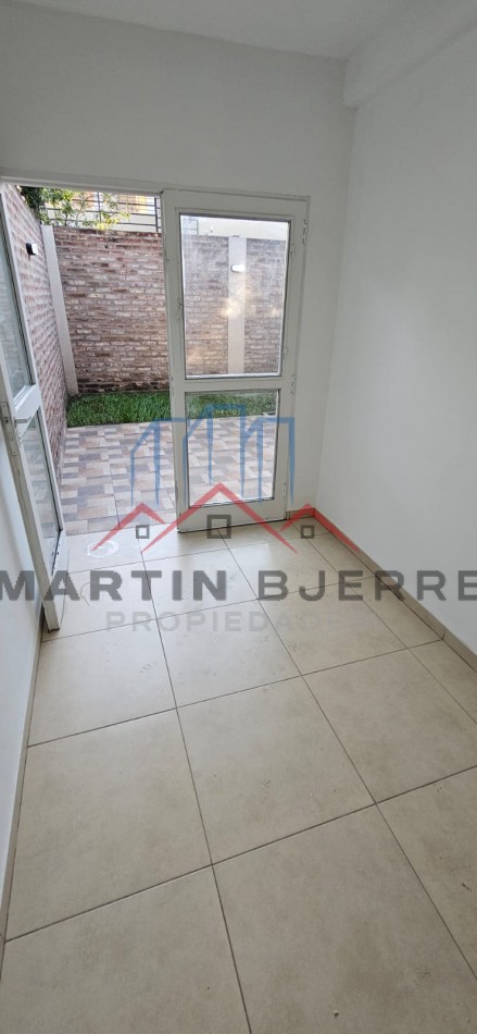 ALQUILER CASA 3 AMBIENTES EN VILLA LUZURIAGA, LA MATANZA
