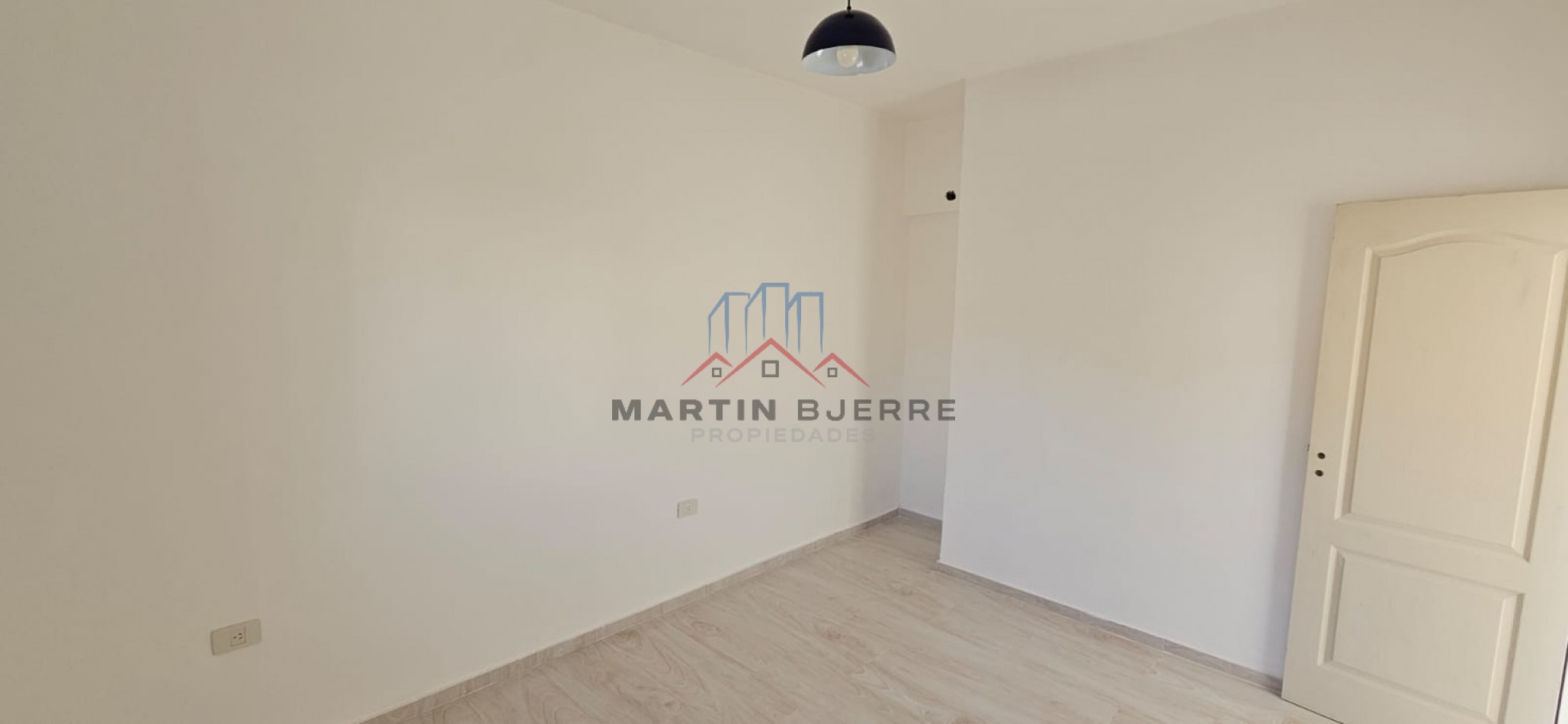 Venta Casa 3 ambientes Ciudad Evita.