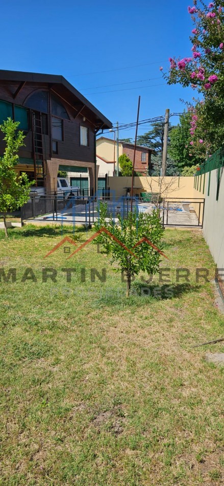 Venta Chalet 6 ambientes en Ciudad Evita.