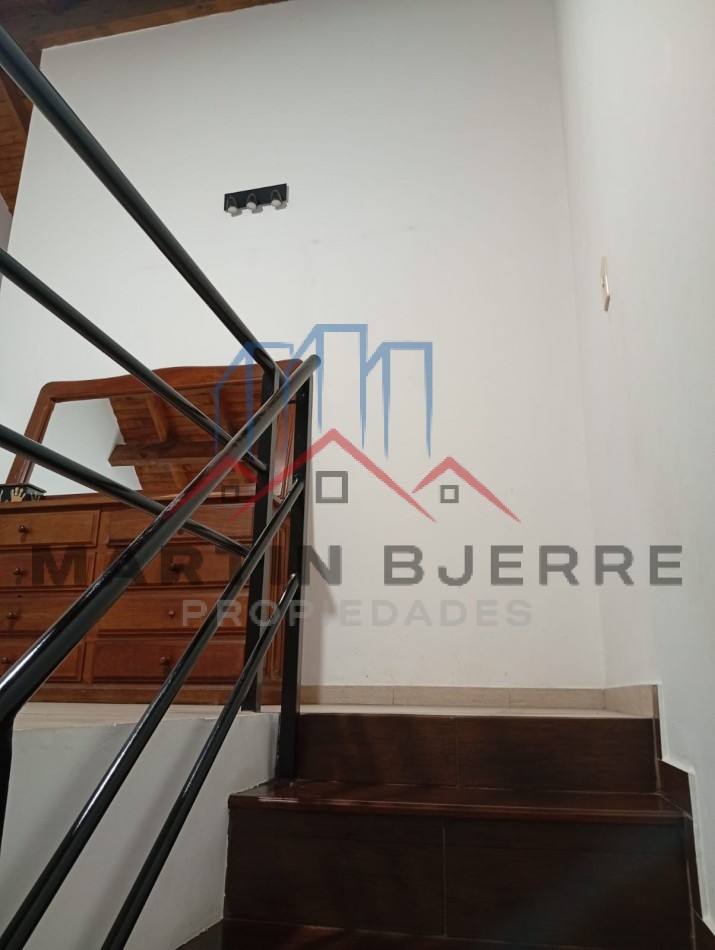 Venta Duplex  en Barrio Marina, Ciudad Evita .