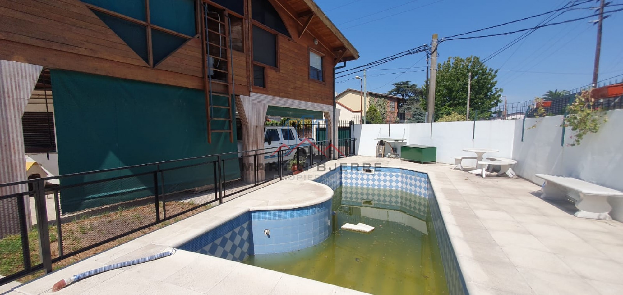Venta Chalet 6 ambientes en Ciudad Evita.