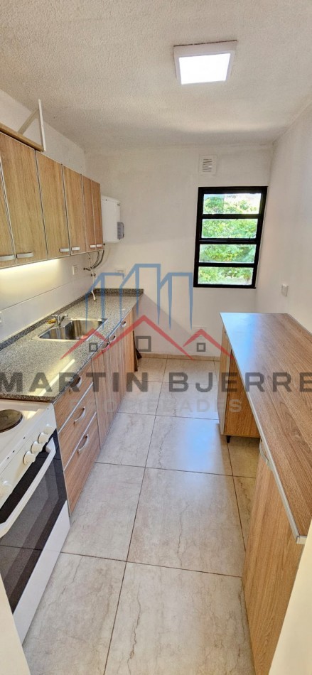 VENTA DEPARTAMENTO 4 AMBIENTES BARRIO ISABEL LA CATOLICA, CIUDAD EVITA, LA MATANZA. 