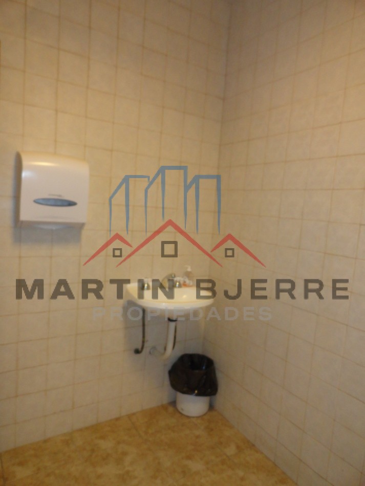 VENTA PROPIEDAD CON AMPLIO LOTE. CIUDAD EVITA. LA MATANZA