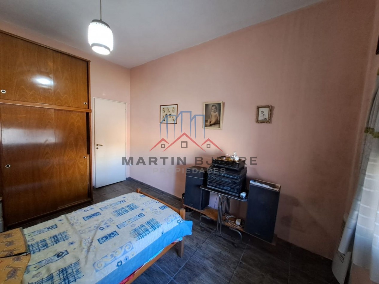 VENTA DE CASA DE 3 AMBIENTES CON DEPARTAMENTO DE 4 AMBIENTES, LA TABLADA, LA MATANZA