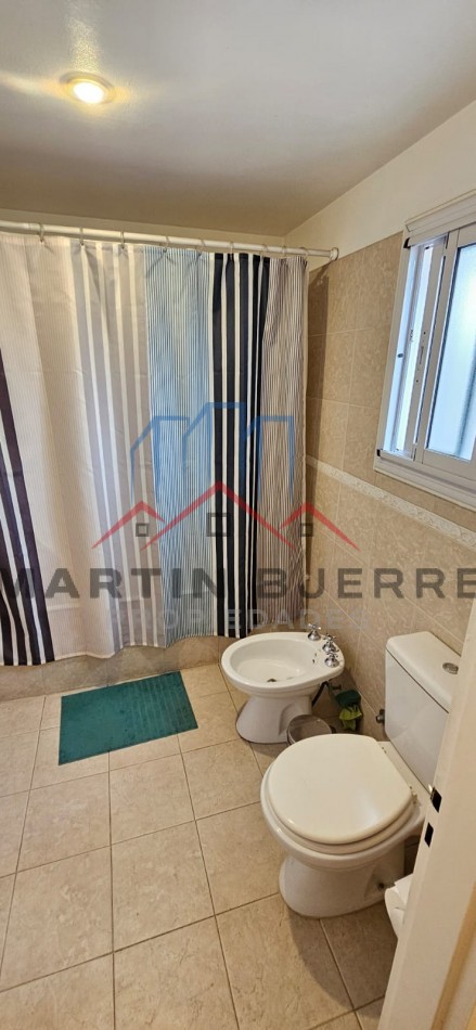Venta Casa 5 ambientes en Barrio Democracia  Ciudad Evita