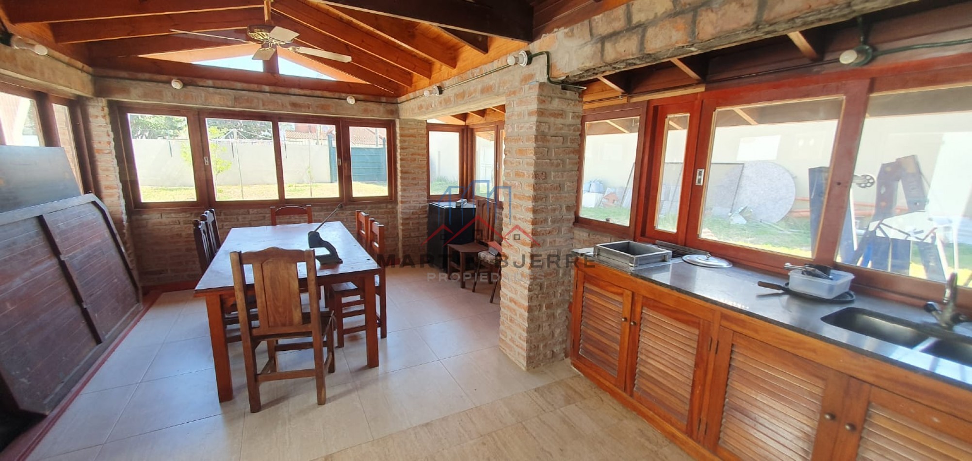 Venta Chalet 6 ambientes en Ciudad Evita.