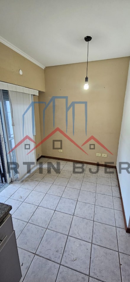 Venta Duplex 4 ambientes en Ciudad Evita.