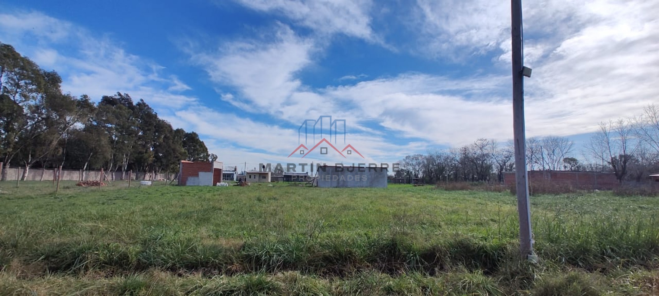 VENTA LOTE EN BARRIO LOS FRESNOS. VIRREY DEL PINO. LA MATANZA.