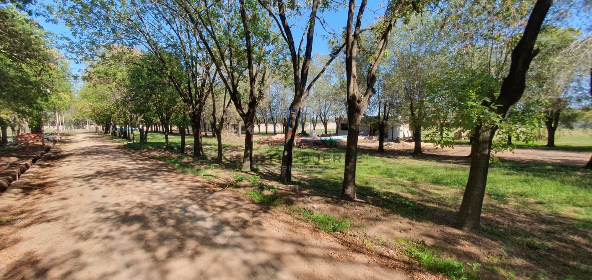 VENTA DE LOTE. BARRIO LOS FRESNOS. VIRREY DEL PINO. LA MATANZA.