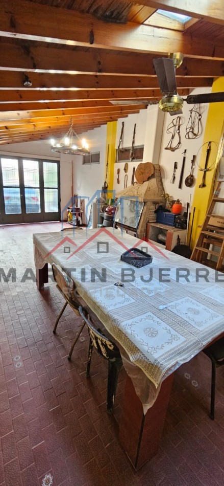 VENTA DEPARTAMENTO 3 AMBIENTES CON QUINCHO. BARRIO ALAS. CIUDAD EVITA. LA MATANZA