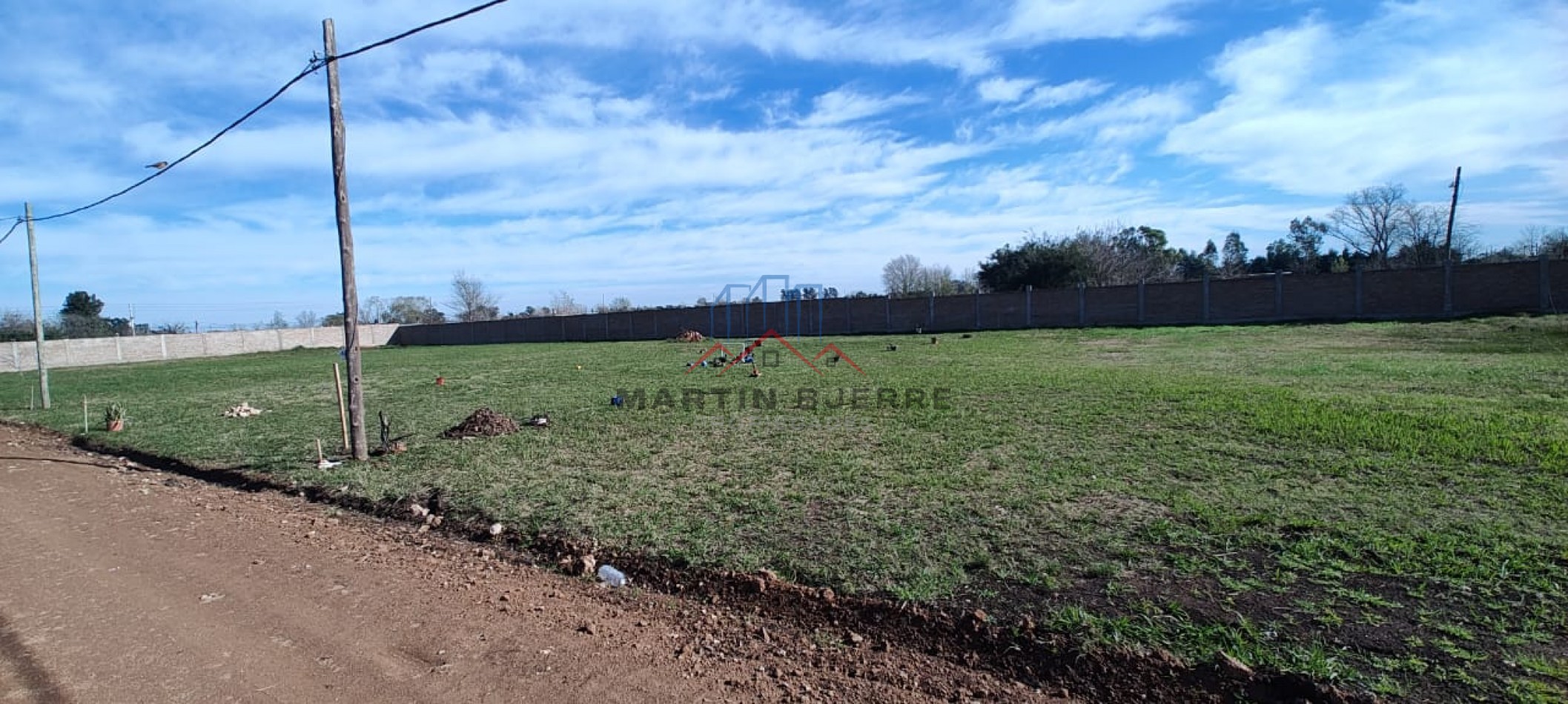 VENTA DE LOTE. BARRIO LOS FRESNOS. VIRREY DEL PINO. LA MATANZA.