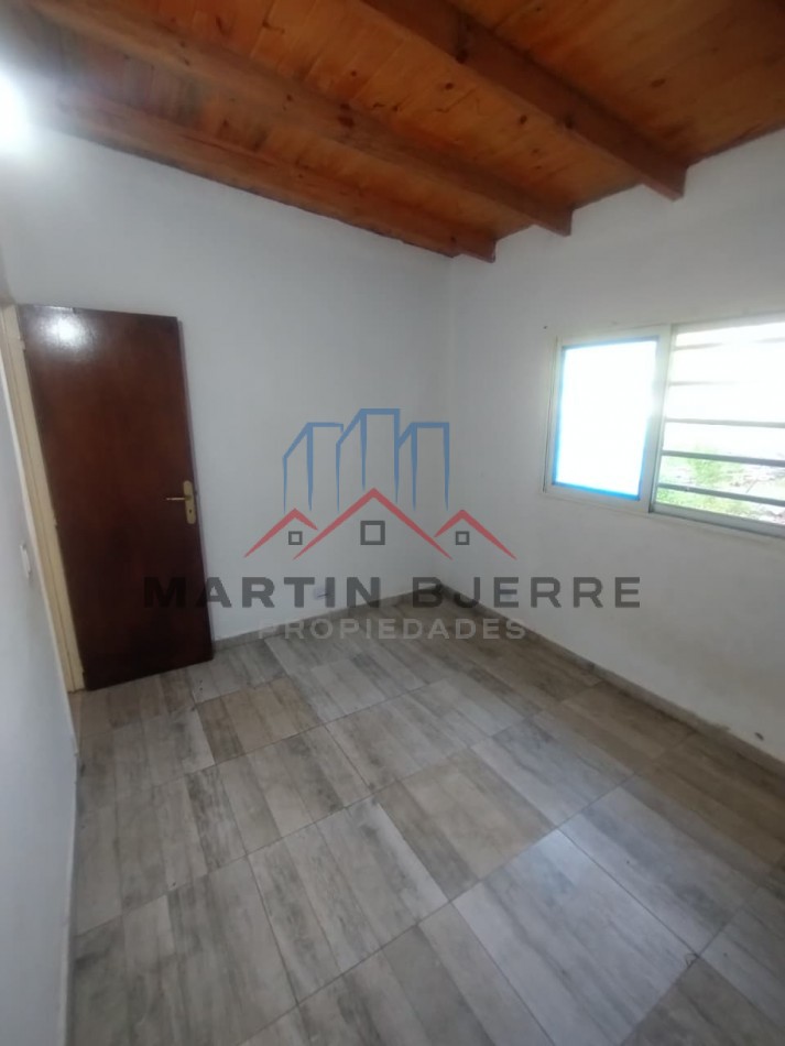 VENTA CASA BARRIO LOS FRESNOS, VIRREY DEL PINO, LA MATANZA.