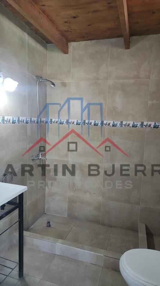 VENTA QUINCHO CON PISCINA, LOS FRESNOS, VIRREY DEL PINO.