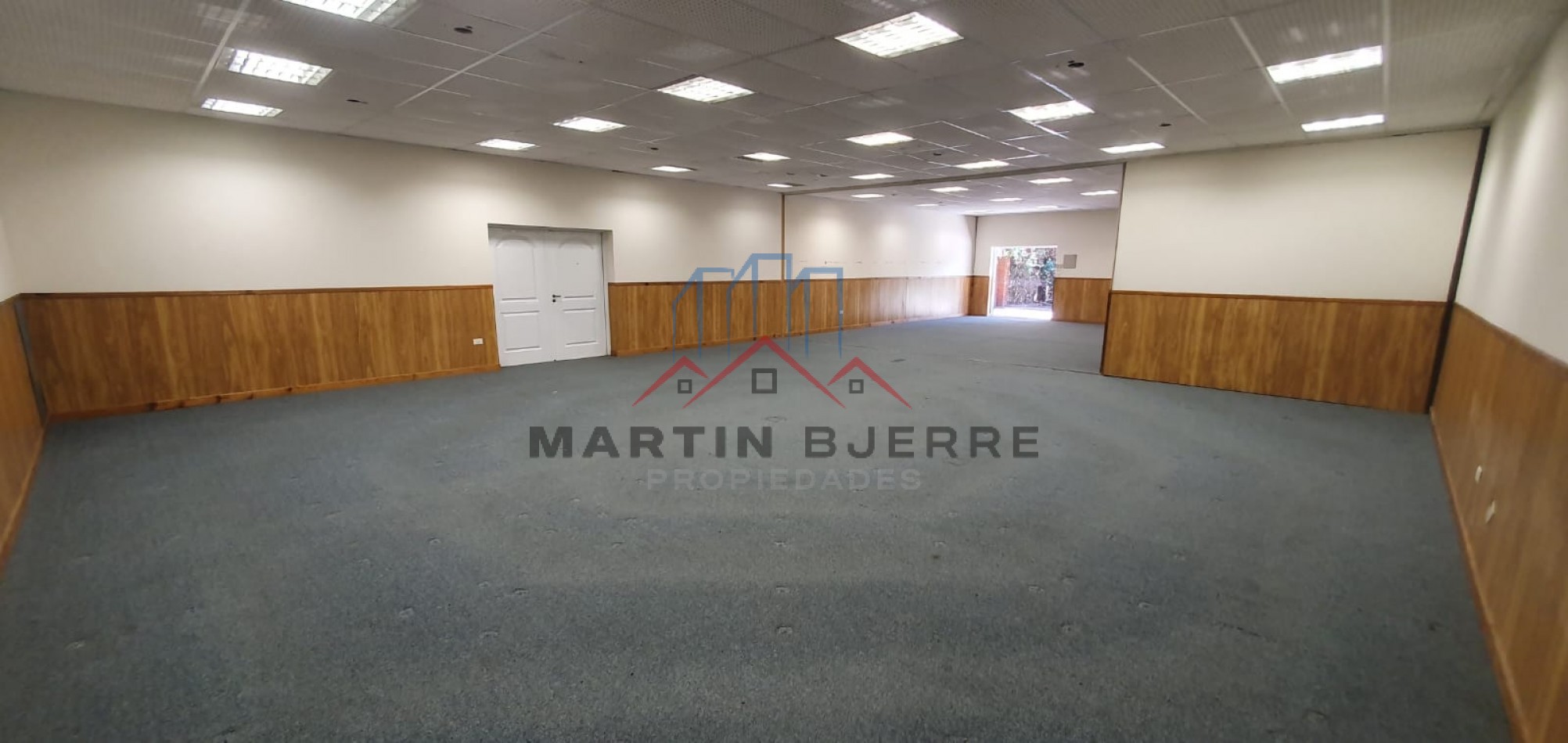 VENTA PROPIEDAD CON AMPLIO LOTE. CIUDAD EVITA. LA MATANZA