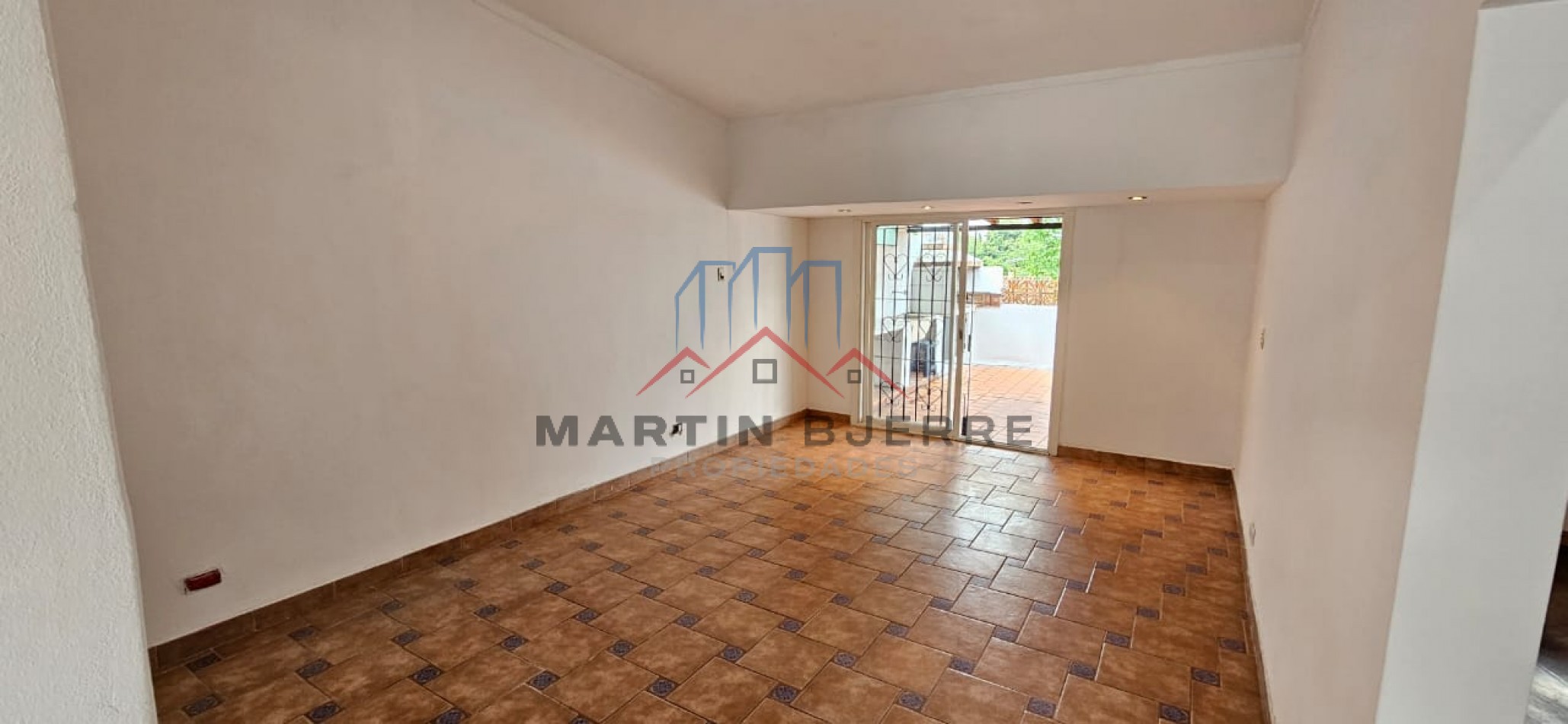Venta Casa 3 ambientes en Sadop,  Ciudad Evita.  
