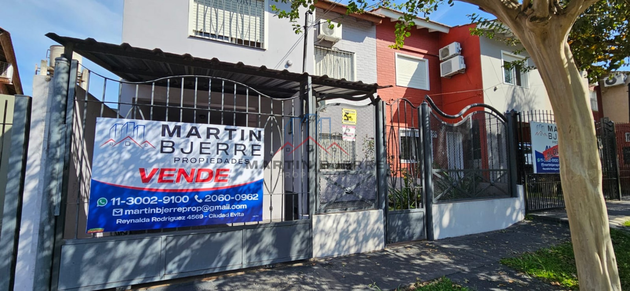 Venta Casa 5 ambientes en Barrio Democracia  Ciudad Evita