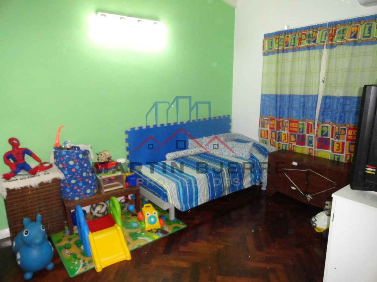 Venta Chalet 6 ambientes Ciudad Evita.  