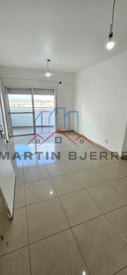 DEPARTAMENTO 3 AMBIENTES .CIUDAD MADERO. LA MATANZA.