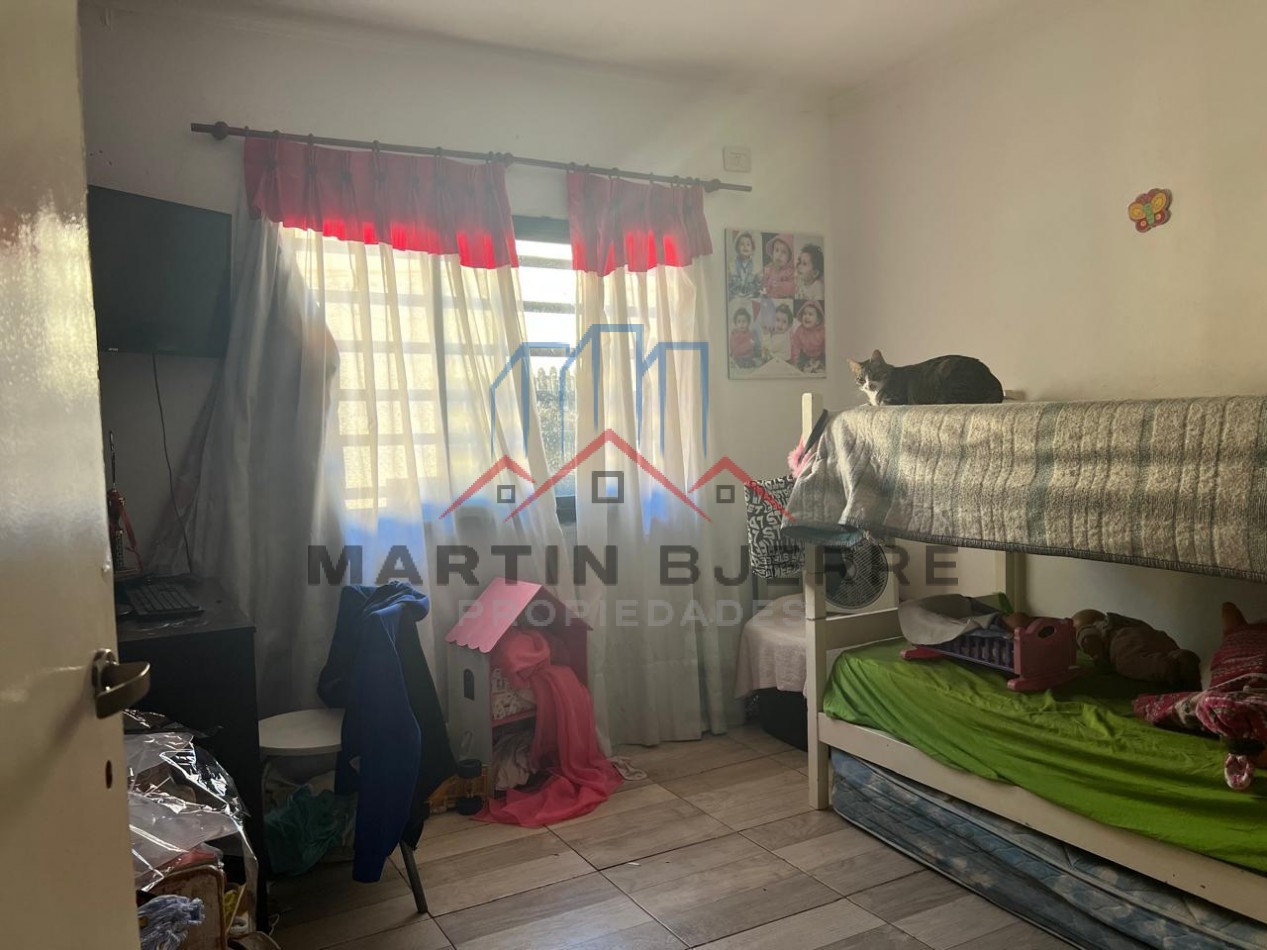 Venta Casa 3 ambientes con Lote en Aldo Bonzi