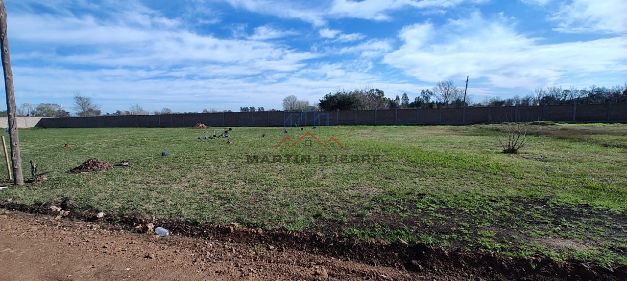 VENTA LOTE EN BARRIO LOS FRESNOS. VIRREY DEL PINO. LA MATANZA.
