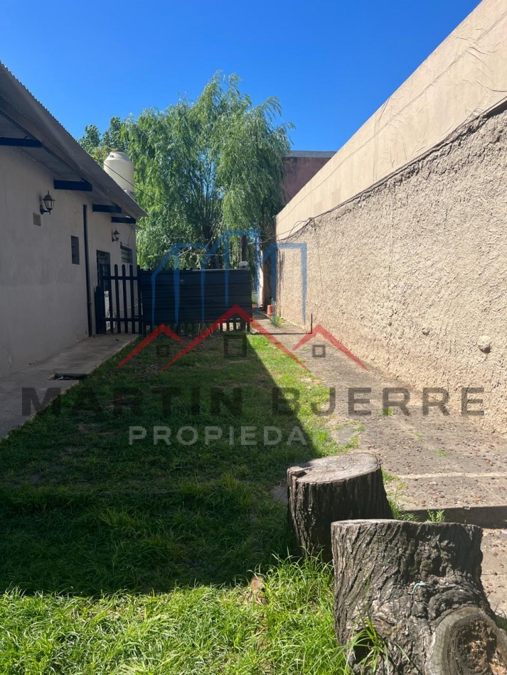 Venta Casa 3 ambientes con Lote en Aldo Bonzi