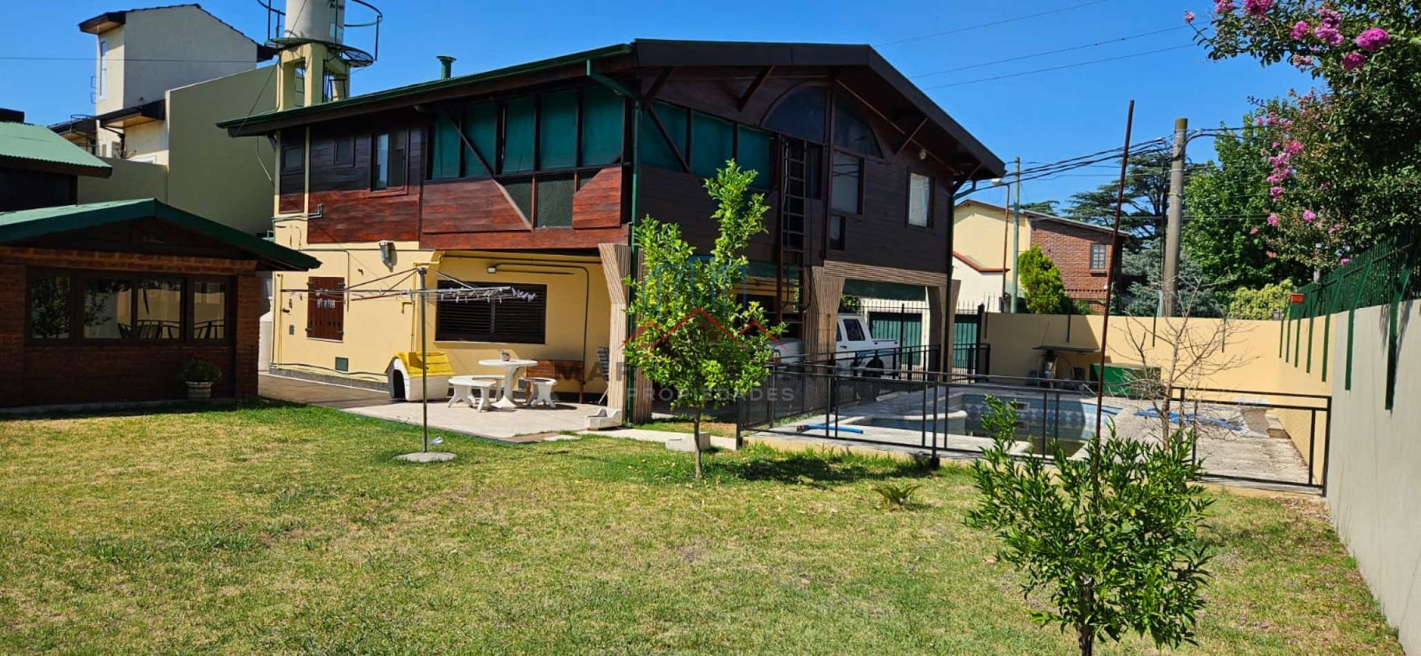Venta Chalet 6 ambientes en Ciudad Evita.