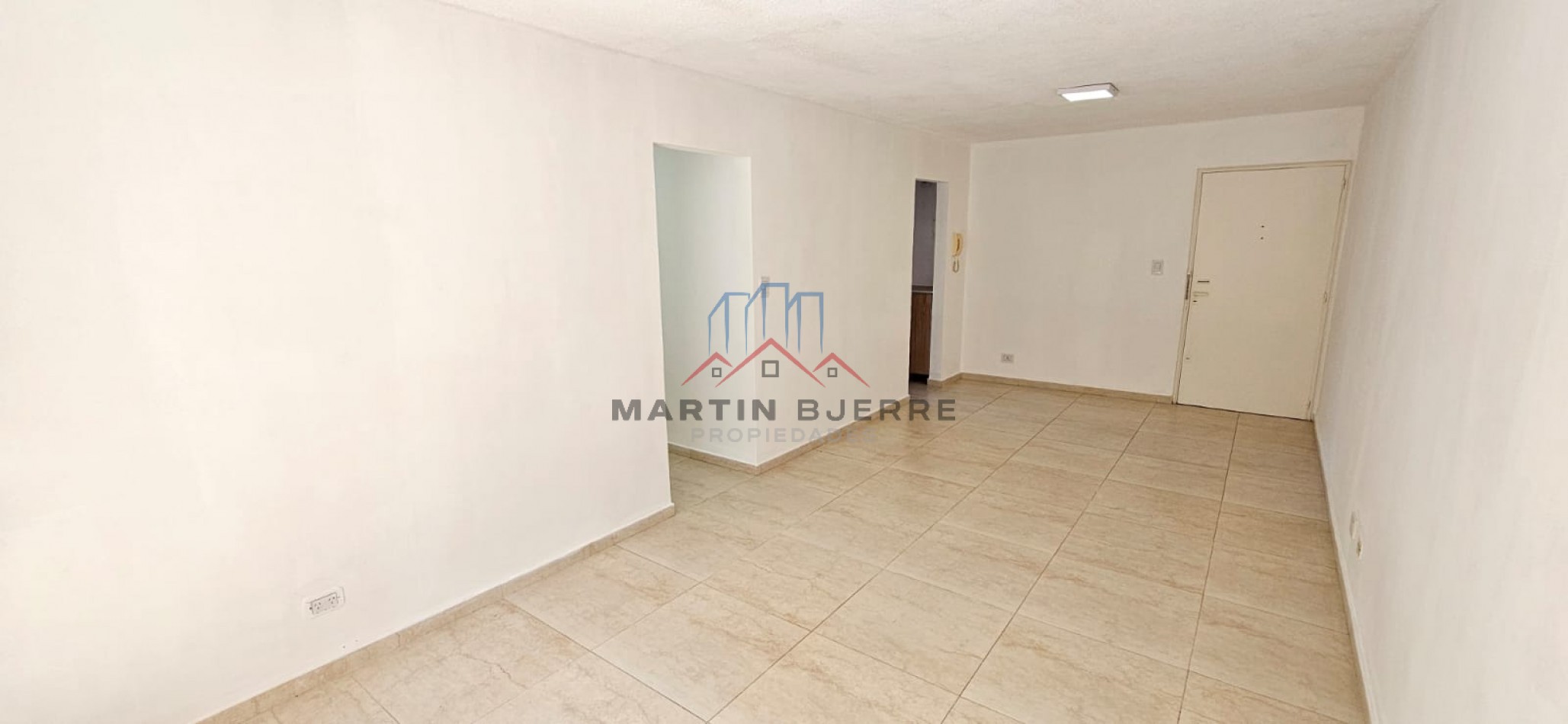 VENTA DEPARTAMENTO 4 AMBIENTES BARRIO ISABEL LA CATOLICA, CIUDAD EVITA, LA MATANZA. 