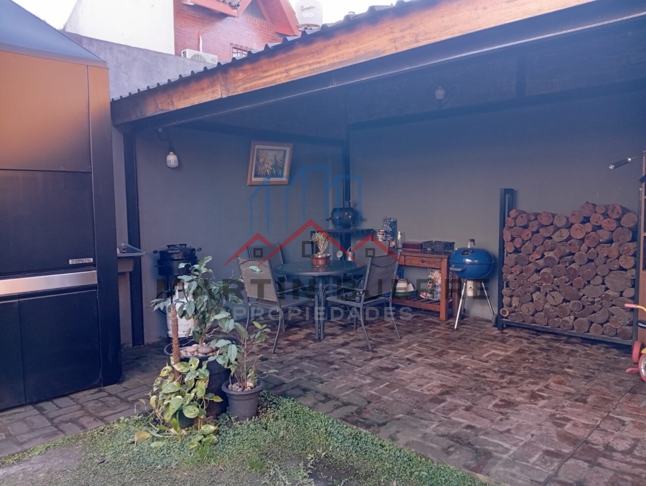 Venta Duplex  en Barrio Marina, Ciudad Evita .