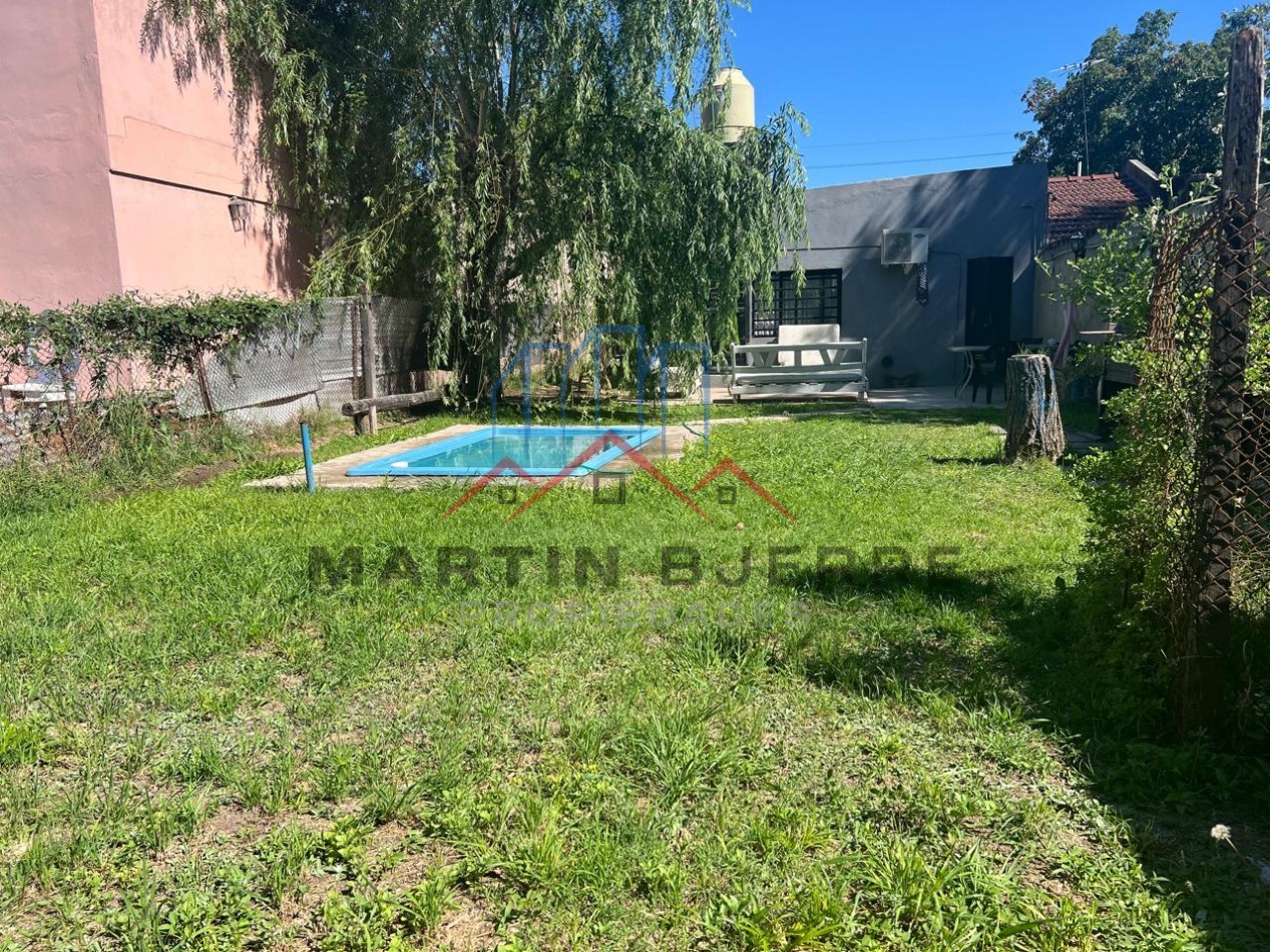 Venta Casa 3 ambientes con Lote en Aldo Bonzi