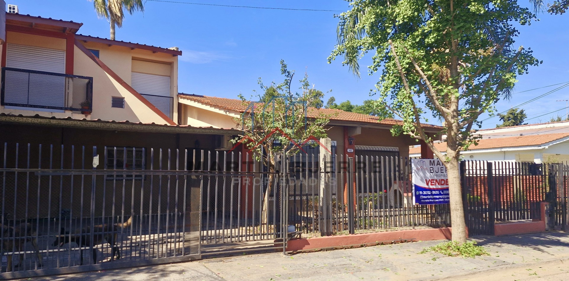  VENTA CASA 5 AMBIENTES CON GRAN LOTE EN CIUDAD EVITA