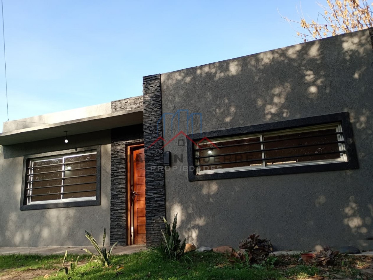 VENTA CASA BARRIO LOS FRESNOS, VIRREY DEL PINO, LA MATANZA.