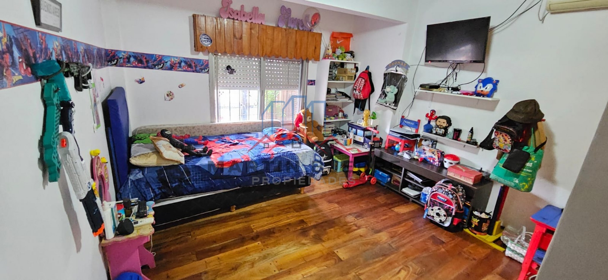  VENTA CASA 5 AMBIENTES CON GRAN LOTE EN CIUDAD EVITA