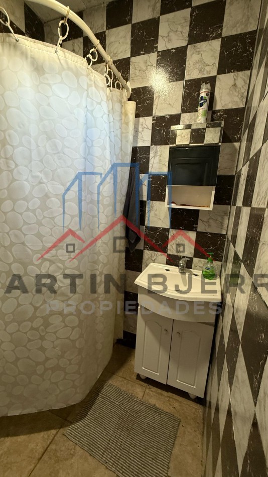 VENTA DE HERMOSA CASA  EN BARRIO PRIVADO FINCA DON FAUSTO, CAÑUELAS.