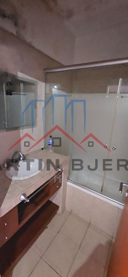 Venta Duplex 4 ambientes en Ciudad Evita.