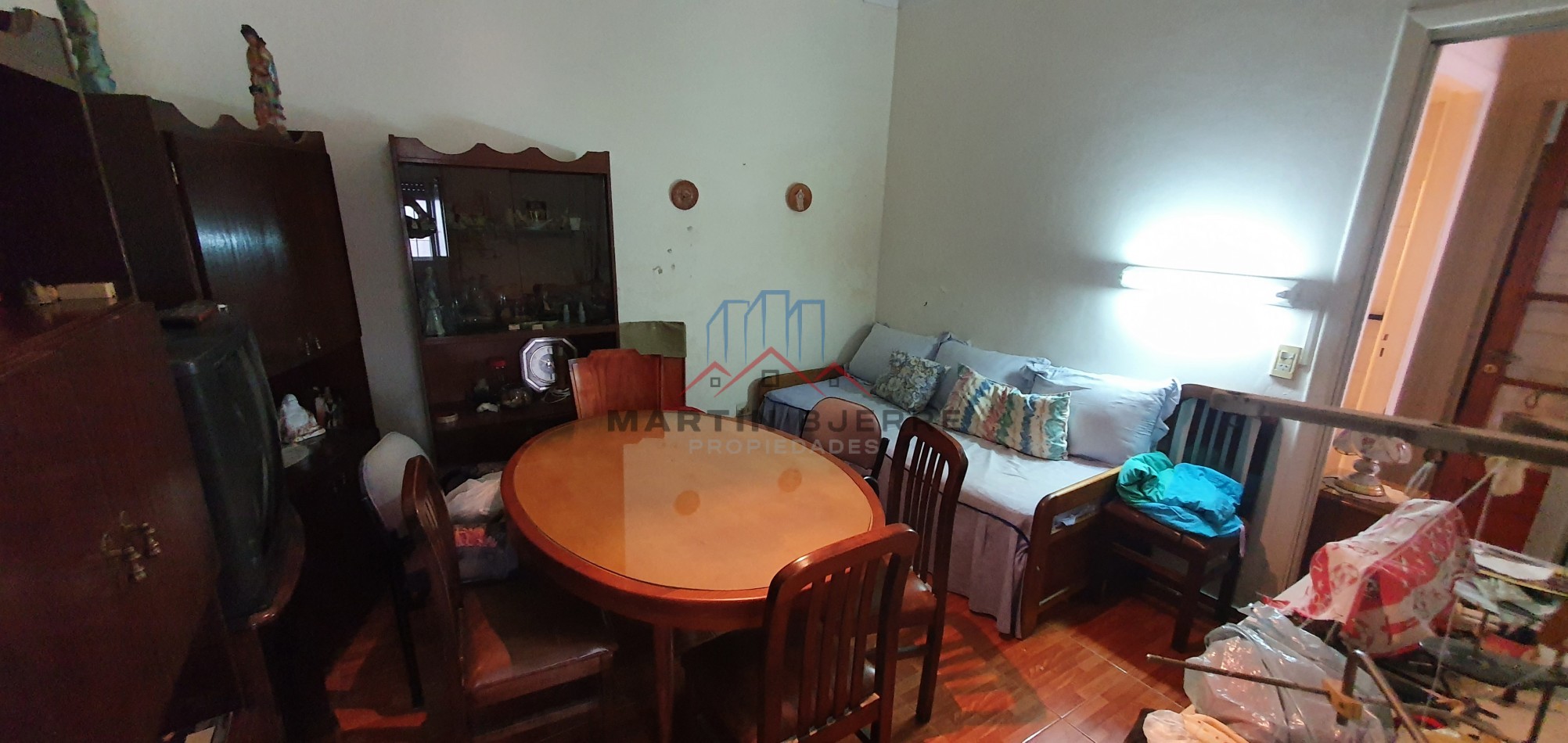 VENTA DEPARTAMENTO P.H. 4 AMBIENTES EN FLORES. CABA.