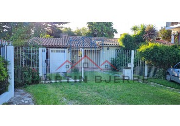 VENTA Chalet 4 ambientes Ciudad Evita.