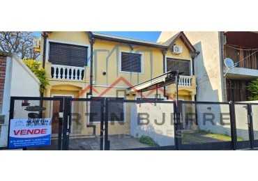 Venta Duplex 4 ambientes en Ciudad Evita.